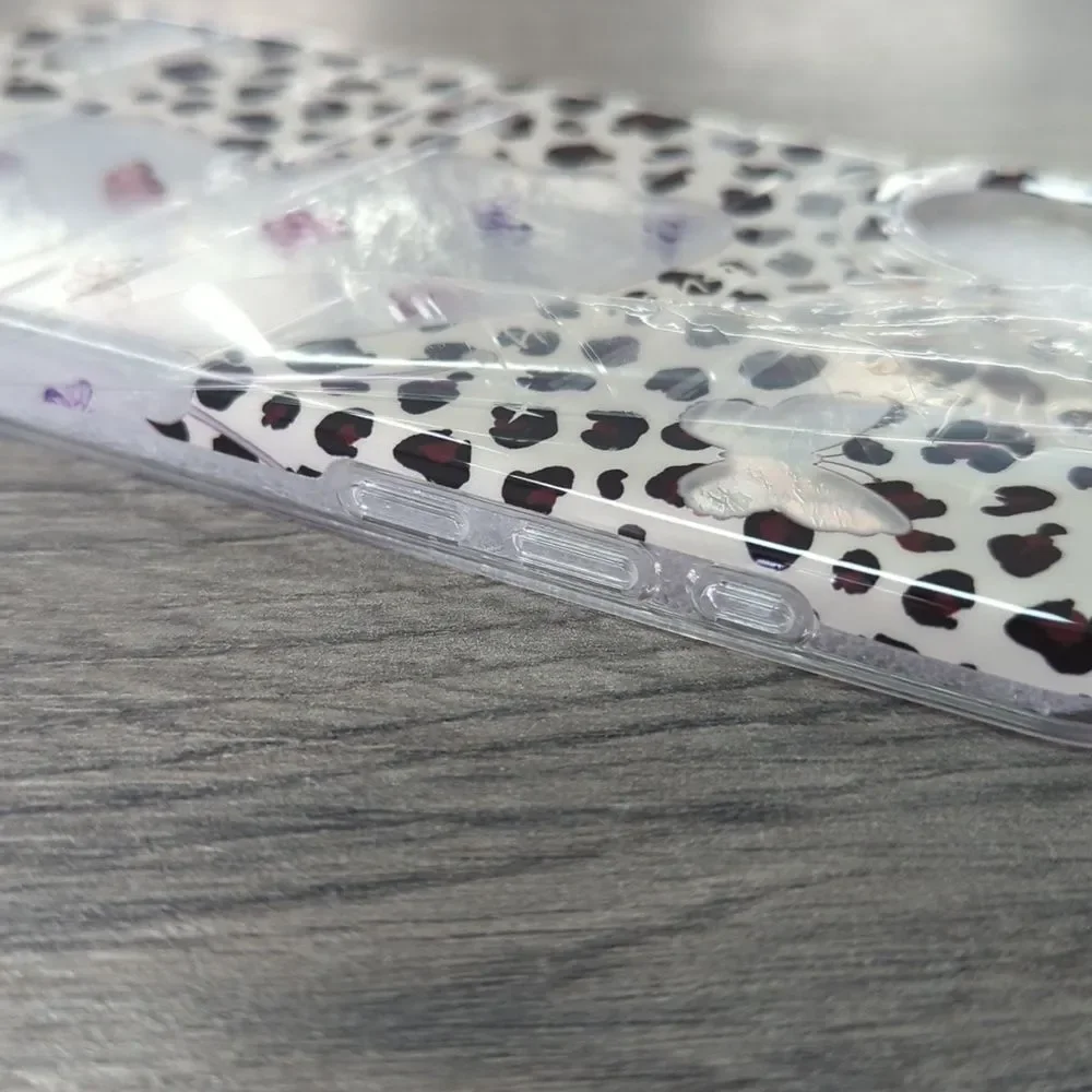 iPhone 17 Leopard Butterfly Phone Case